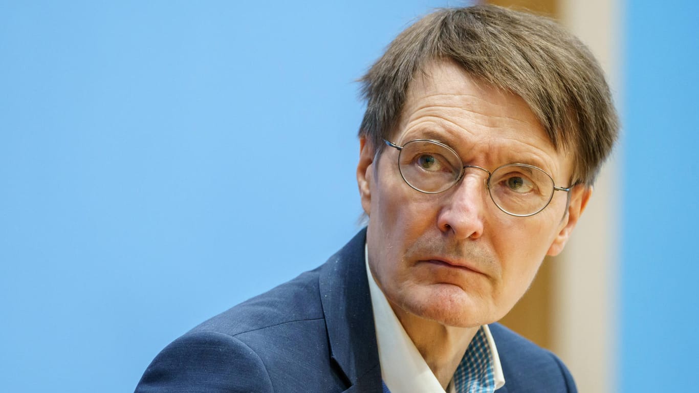Karl Lauterbach (SPD): Der Bundesgesundheitsminister hält eine Diskussion über Lockerungen für verfrüht.