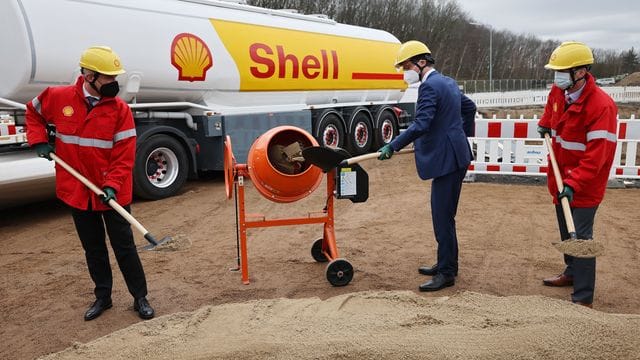 Baustart bei Shell