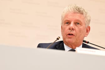 Dieter Reiter, Oberbürgermeister von München (Archivbild): Reiter ist derzeit in Quarantäne.