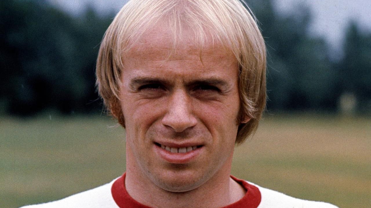 Horst Bertl (Archivbild): Der ehemalige HSV-Spieler hat eine Amerikanerin geheiratet und ist nach Dallas gezogen. Horst Bertl (Archivbild): Der ehemalige HSV-Spieler hat eine Amerikanerin geheiratet und ist nach Dallas gezogen.