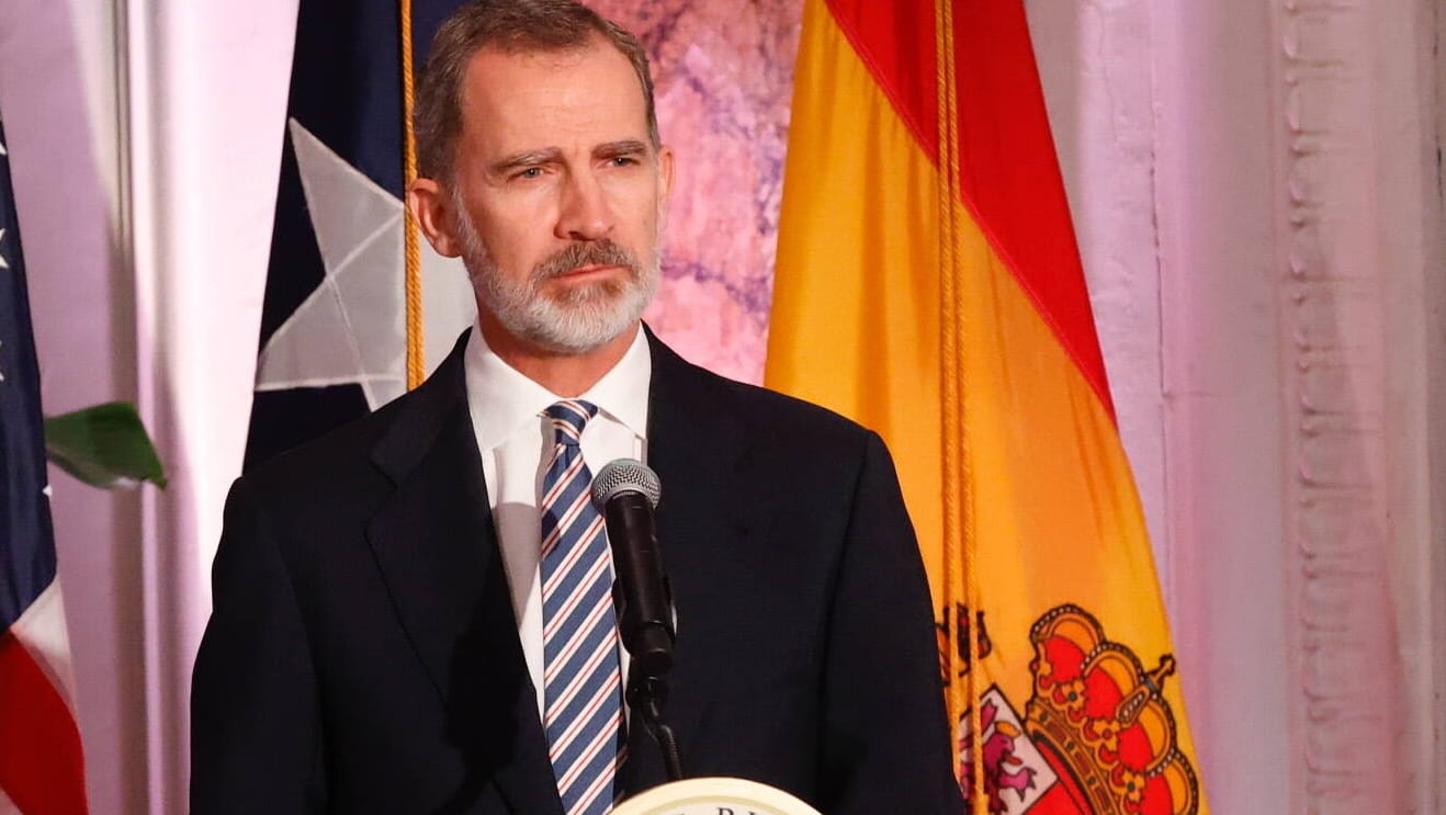 König Felipe VI: Der Royal hat Corona.