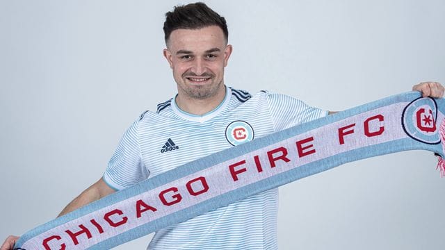 Der Schweizer Fußball-Profi Xherdan Shaqiri verlässt Olympique Lyon und setzt seine Karriere bei Chicago Fire fort. Der Schweizer Fußball-Profi Xherdan Shaqiri verlässt Olympique Lyon und setzt seine Karriere bei Chicago Fire fort.