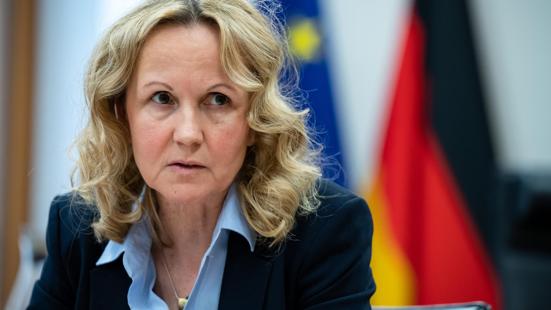 Umweltministerin Steffi Lemke bei einer Pressekonferenz (Archivbild): Ihre Aussage zu Blockaden erzürnte andere Politiker.