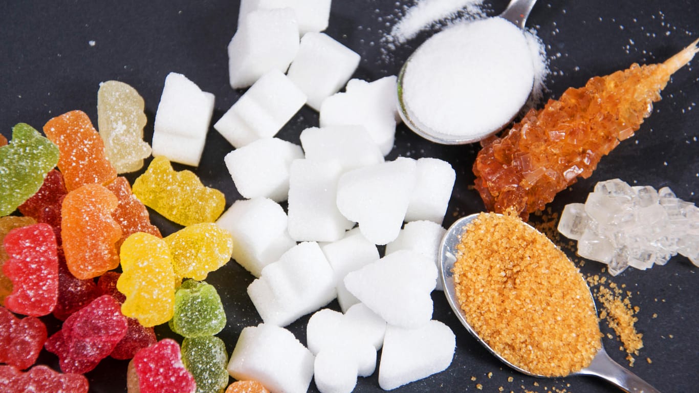 Verschiedene Zuckersorten und Süßigkeiten: Testen Sie Ihr Allgemeinwissen in unserem kniffligen Quiz.