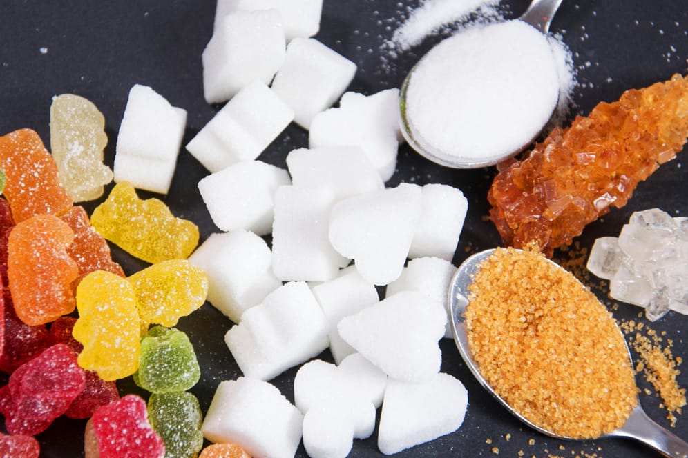 Verschiedene Zuckersorten und Süßigkeiten: Testen Sie Ihr Allgemeinwissen in unserem kniffligen Quiz.