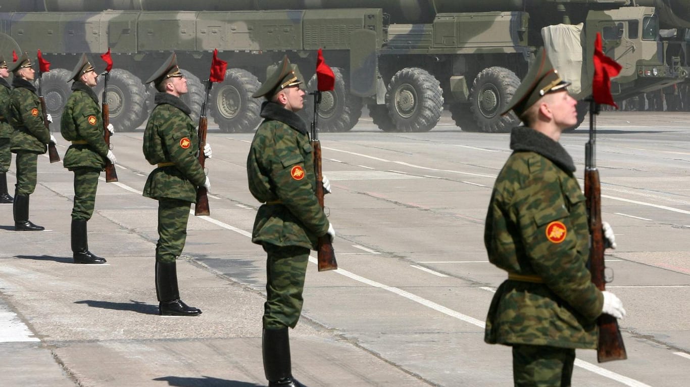 "Chaos und Ungehorsam": Russische Soldaten bei einer Militärparade in Moskau (Symbolbild).