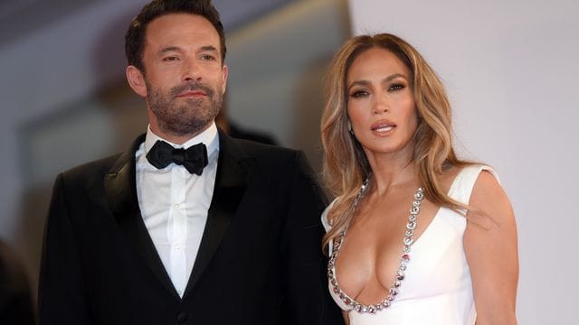 Jennifer Lopez und Ben Affleck sind wieder ein Paar - zu ihrer eigenen Überraschung.