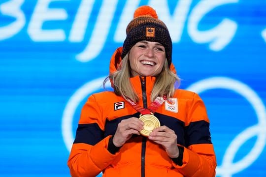 Freut sich über olympisches Gold: Die niederländische Eisschnellläuferin Irene Schouten.