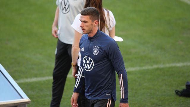 Würde seine Karriere gerne in Deutschland beenden: Nationalspieler Robin Gosens. Würde seine Karriere gerne in Deutschland beenden: Nationalspieler Robin Gosens.