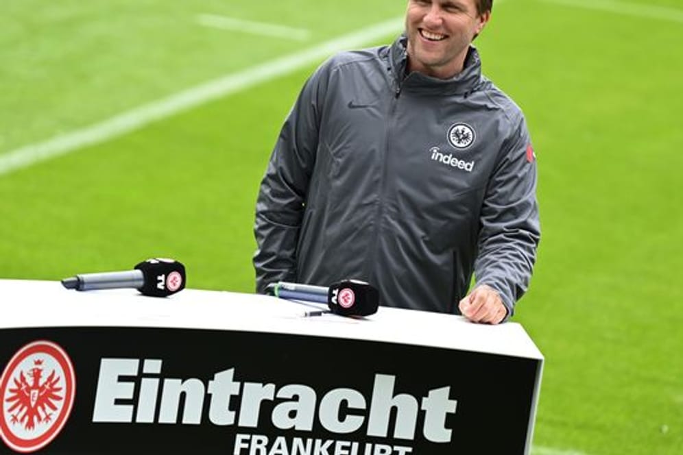 Ein Europapokalplatz muss "unser Ziel und Anspruch sein", sagt Frankfurts Sportvorstand Markus Krösche.