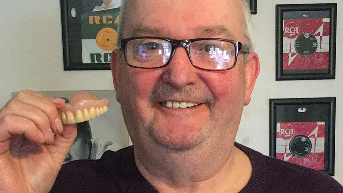 Paul Bishop: Der Engländer hat nach elf Jahren seine Prothese zurück. Paul Bishop: Der Engländer hat nach elf Jahren seine Prothese zurück.