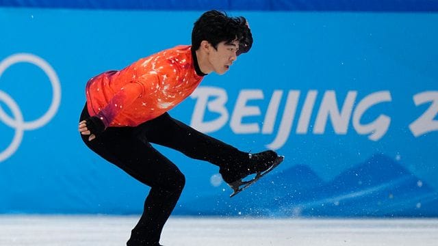 Der US-Eiskunstläufer Nathan Chen hat sich einen Song von Elton John ausgesucht.