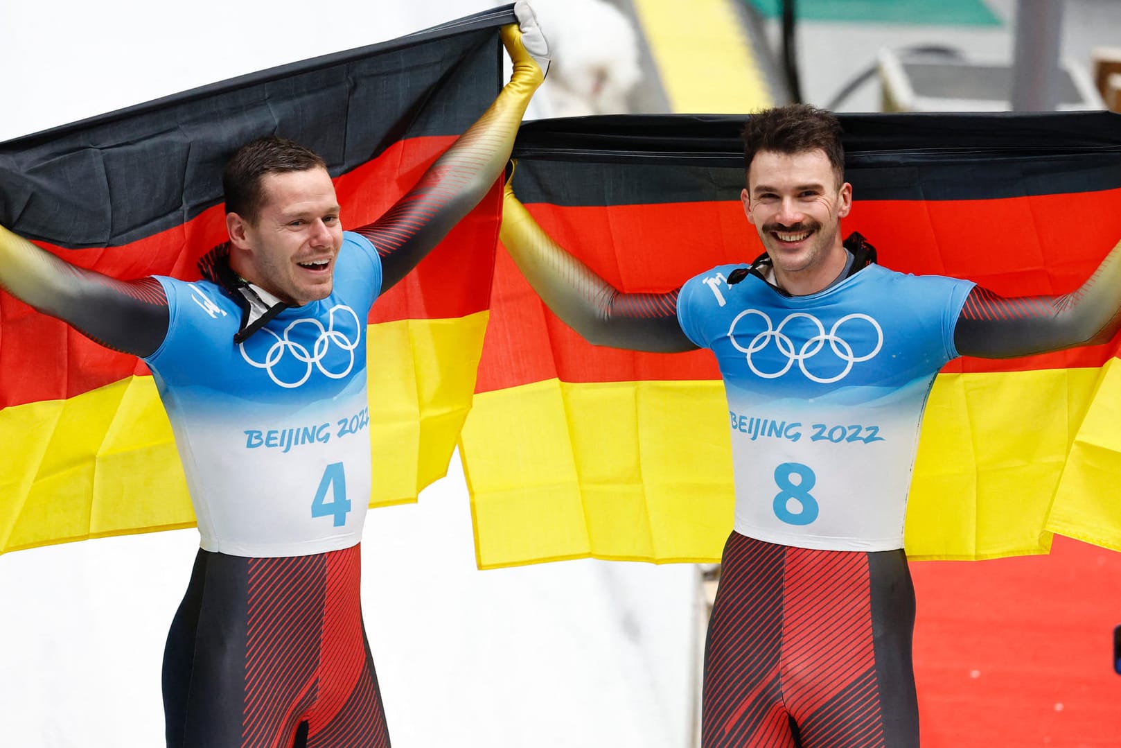 Historischer Doppelsieg im Skeleton: Christopher Grotheer (l.) und Axel Jungk gewannen als erste deutsche Athleten eine Olympia-Medaille in dieser Sportart.