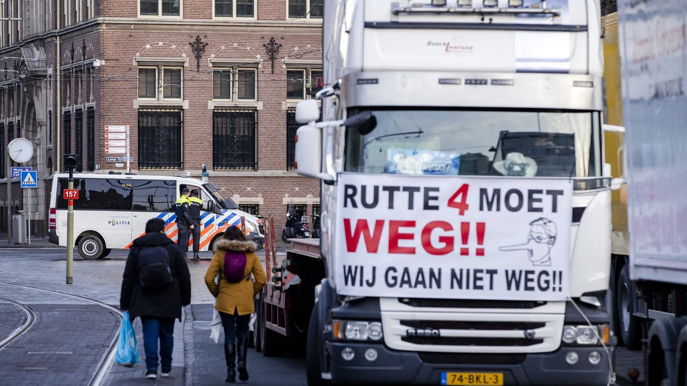 Coronavirus - Proteste in den Niederlande