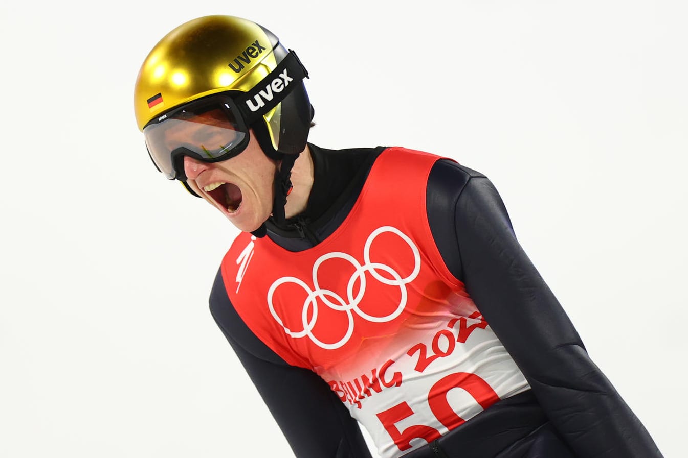 Karl Geiger: Freude pur nach dem Gewinn der Bronzemedaille auf der Großschanze.