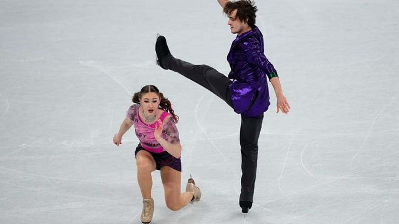 Katharina Müller und Tim Dieck auf dem Eis.