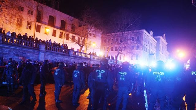 Demonstration gegen Corona-Maßnahmen in Erfurt