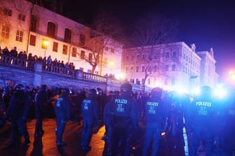 Demonstration gegen Corona-Maßnahmen in Erfurt
