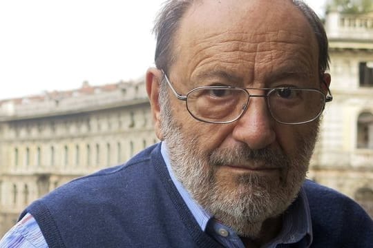 "Ich hasse dieses Buch", sagt der Autor Umberto Eco später über seinen Mittelalter-Thriller "Der Name der Rose".