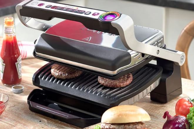 Unter anderem den OptiGrill+ XL von Tefal können Sie bei der Mehrwertsteuer-Aktion von Saturn zum Tiefpreis ergattern.