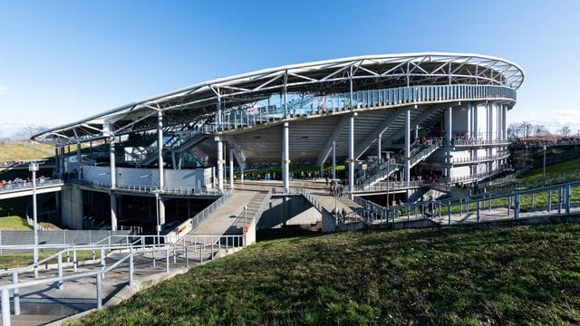 Blick auf die Red Bull Arena.