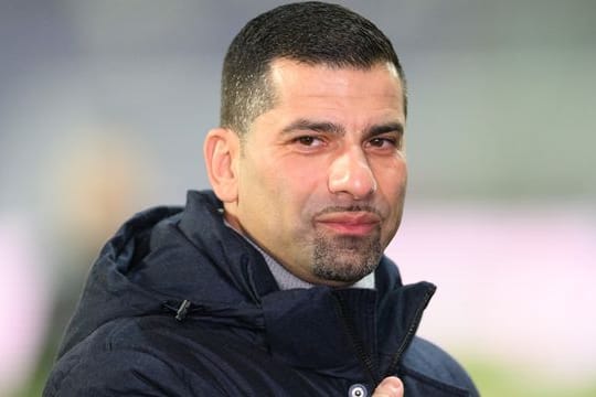 Schalkes Trainer Dimitrios Grammozis kritisierte sein Team nach der Niederlage gegen Düsseldorf.