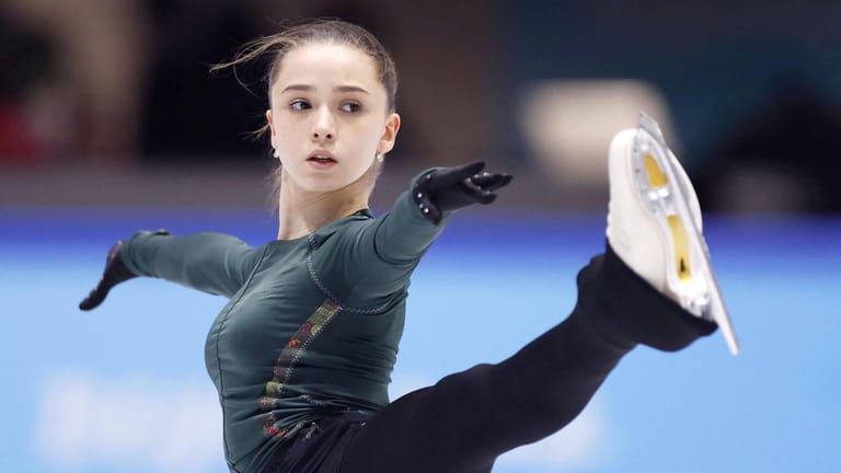 Kamila Walijewa: Die erst 15-jährige Eiskunstläuferin begeisterte bereits Fans weltweit.