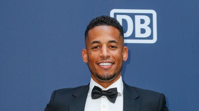 Findet, dass das Thema Rassismus wieder präsenter ist: Dennis Aogo. Findet, dass das Thema Rassismus wieder präsenter ist: Dennis Aogo.