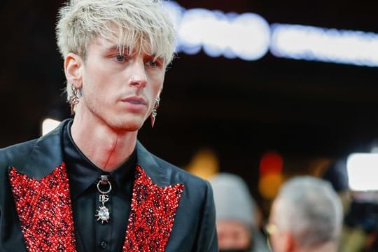 Colson Baker spielt in "Taurus" einen selbstzerstörerischen Rapper.