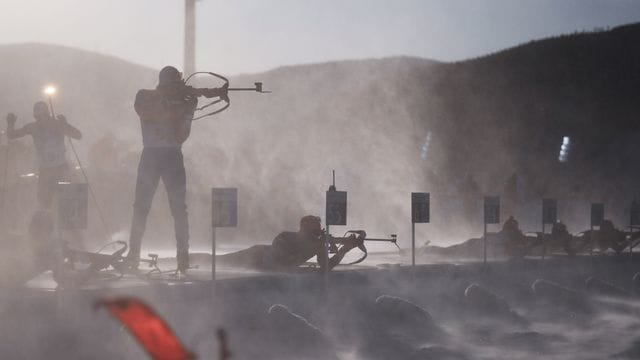 DSV-Bundestrainer Kirchner möchte mit den Biathlon-Staffeln der Männer und der Frauen Medaillen gewinnen.