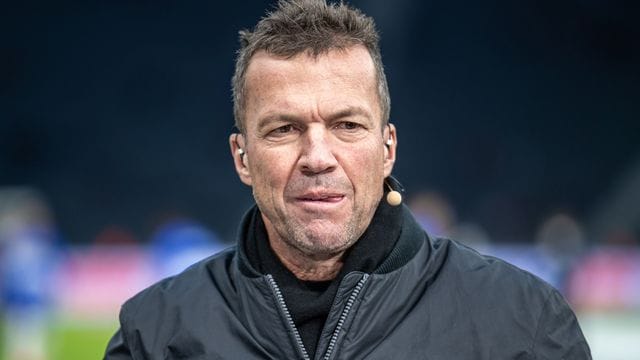 Lothar Matthäus, ehemaliger Profispieler, ist von einem Wechsel von Nationalspieler Karim Adeyemi zum BVB überzeugt. Lothar Matthäus, ehemaliger Profispieler, ist von einem Wechsel von Nationalspieler Karim Adeyemi zum BVB überzeugt.