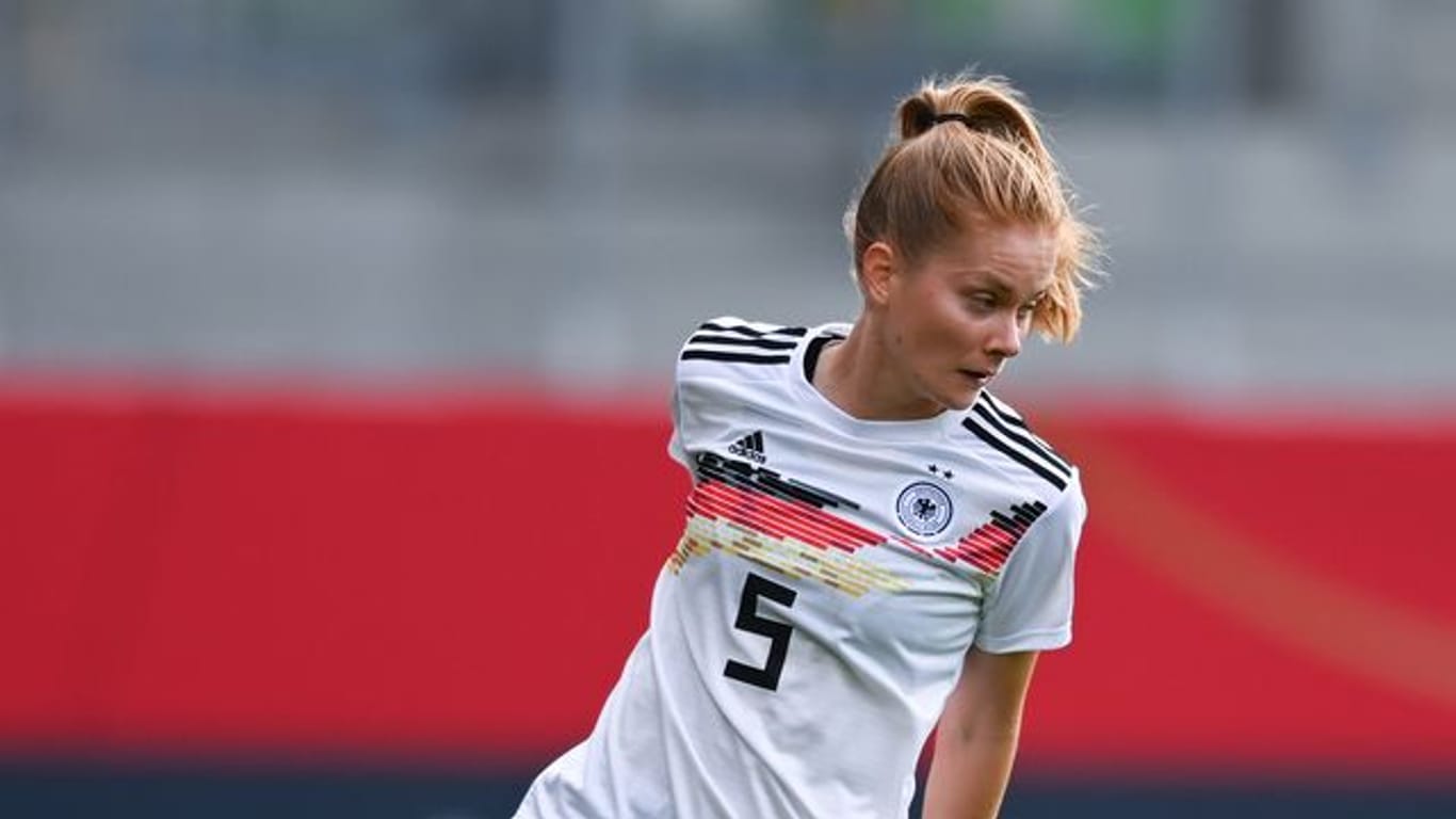 Deutschlands Sjoeke Nüsken (Archivbild): Sie hat sich offenbar bei einem Trainingsspiel verletzt.