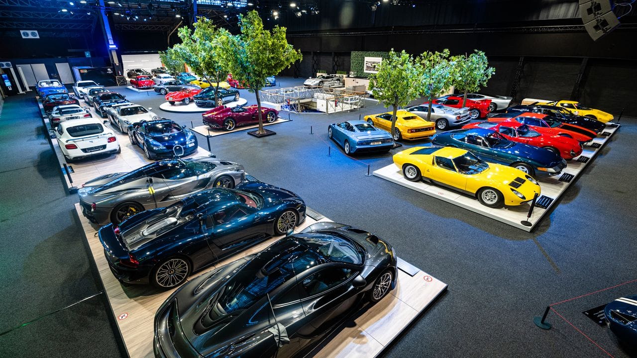 Olymp für vierrädrige Legenden: Die Autoworld Brüssel feierte die Supersportwagen in einer Sonderausstellung. Olymp für vierrädrige Legenden: Die Autoworld Brüssel feierte die Supersportwagen in einer Sonderausstellung.