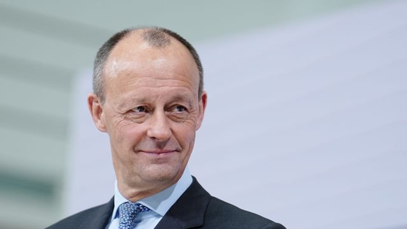 Friedrich Merz soll von der Unionsfraktion zum neuen Vorsitzenden gewählt werden.