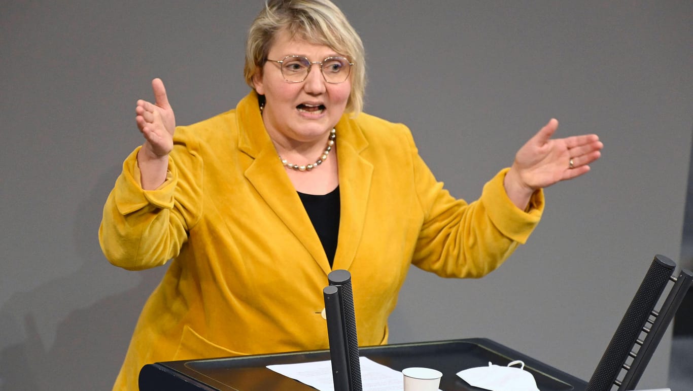 Katja Mast: Die SPD-Politikerin kritisiert die Union für ihr Vorgehen in der Impfpflicht-Debatte.