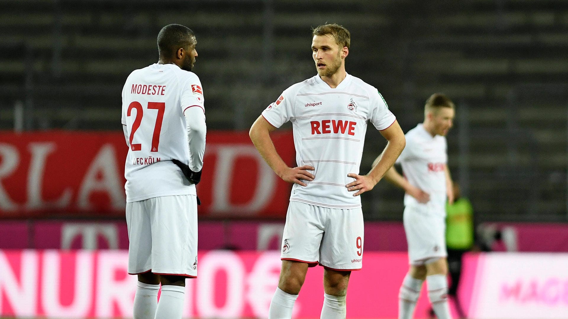 Stürmer Anthony Modeste (l.) und Sebastian Andersson: Wegen Modestes Corona-Ausfall könnte sich nun ein Stürmer-Wechsel anbahnen.