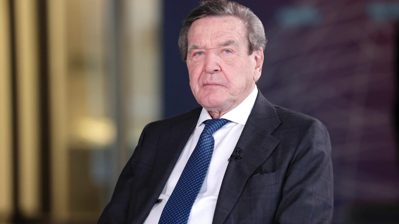 Gerhard Schröder: Sigmar Gabriel respektiert seine Meinung bezüglich Russland, teilt sie aber nicht.