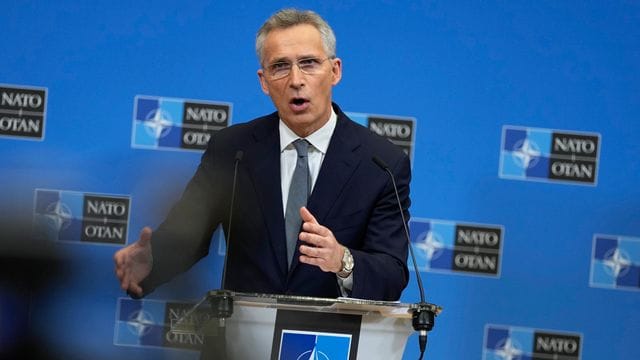 Sieht bisher keine Anzeichen für einen Rückzug russischer Streitkräfte: Nato-Generalsekretär Jens Stoltenberg.