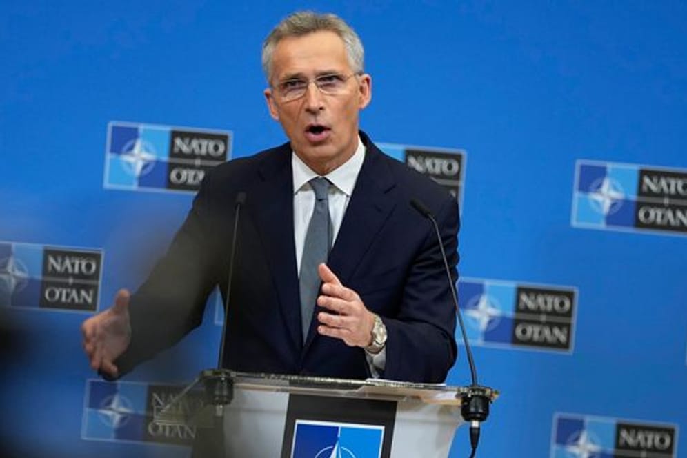 Sieht bisher keine Anzeichen für einen Rückzug russischer Streitkräfte: Nato-Generalsekretär Jens Stoltenberg.