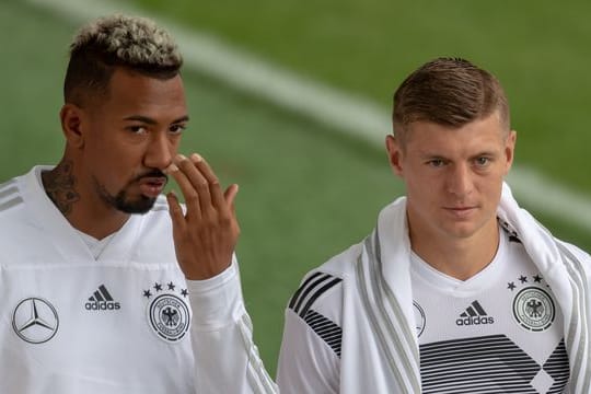 Lange Kollegen in der deutschen Natonalmannschaft: Jerome Boateng (l) und Toni Kroos.