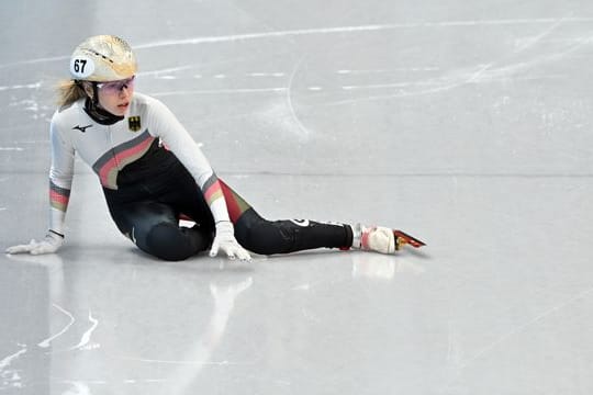 Shorttrackerin Anna Seidel ist nach einem Sturz früh bei Olympia ausgeschieden.