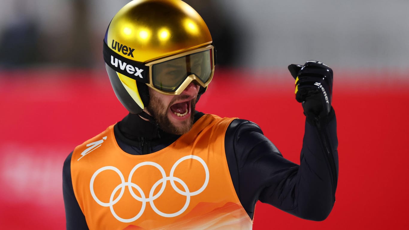 Emotionaler Typ: Am Montag jubelte Markus Eisenbichler über Bronze mit dem deutschen Skisprungteam, zwei Tage später feuerte er die DSV-Biathletinnen im Staffelrennen an.