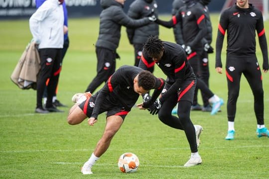 Das Abschlusstraining von RB Leipzig fand ohne Abwehrchef Willi Orban statt.