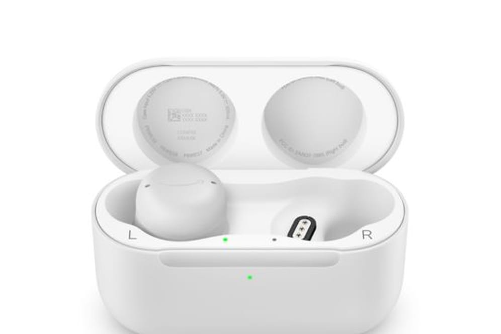 In Weiß oder Schwarz sind die Amazon Echo Buds zu haben.