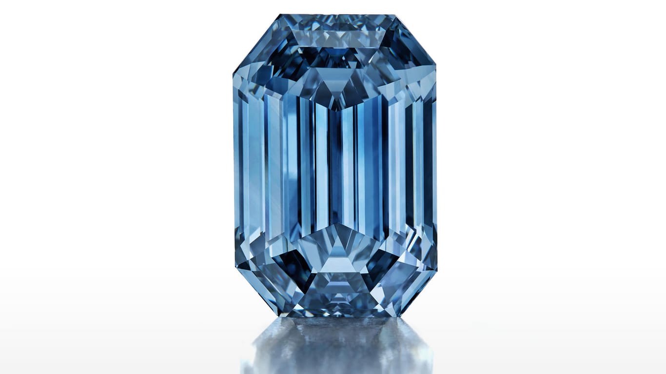 De Beers Cullinan Blue: Der "größte lupenreine blaue Diamanten im Treppenschliff."