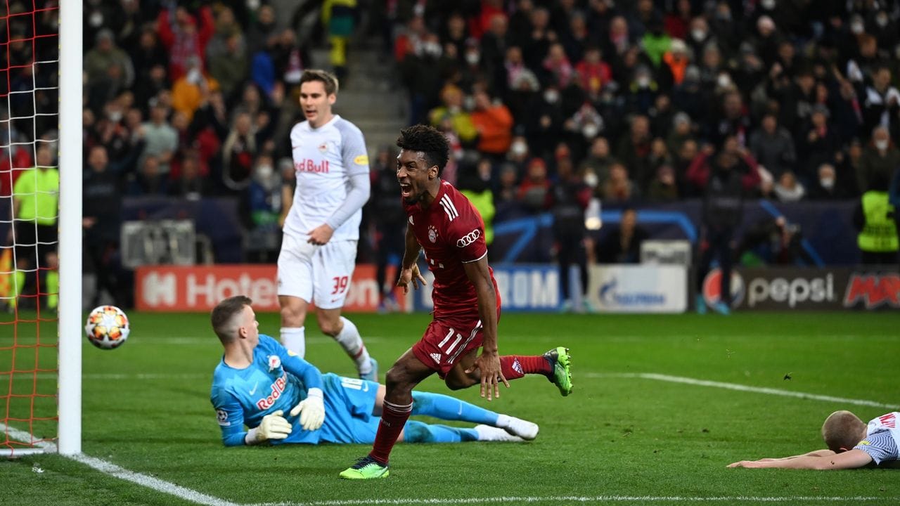 Kingsley Coman (M) trifft kurz vor Spielende für die Münchner in Salzburg zum 1:1. Kingsley Coman (M) trifft kurz vor Spielende für die Münchner in Salzburg zum 1:1.