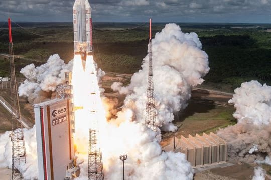 Ein Wissenschaftler soll Informationen über die Ariane-Raketen an den russischen Geheimdienst weitergegeben haben.