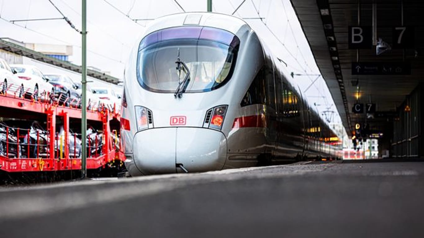 Fernverkehr wegen des Sturmtiefs teils eingestellt