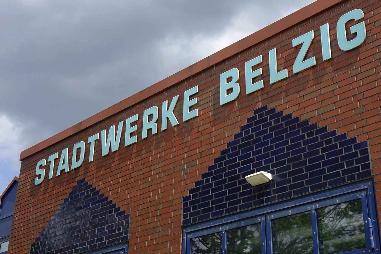 Stadtwerke Bad Belzig: Ihr Ex-Chef soll riskante Börsengeschäfte betrieben haben. Stadtwerke Bad Belzig: Ihr Ex-Chef soll riskante Börsengeschäfte betrieben haben.