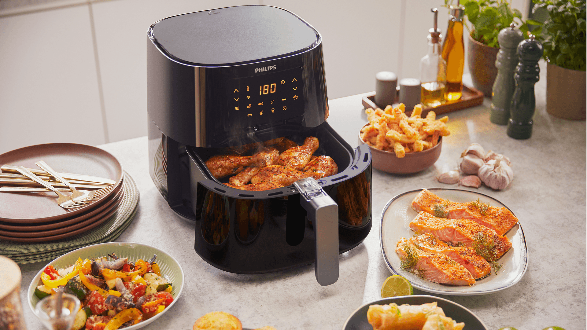 Frittieren ohne Öl: Der Airfryer XL von Philips ist heute bei Amazon, Coolblue und Lidl stark reduziert.